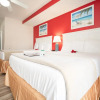 Отель Island Sun Inn & Suites - Venice, Florida Historic Downtown & Beach Getaway, фото 3