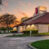 Отель Red Roof Inn Columbus - Grove City, фото 39