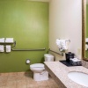 Отель Clarion Inn & Suites Weatherford South, фото 10