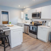 Отель Charming 3br/1ba Close to Vibrant Downtown, фото 22