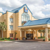 Отель Comfort Inn & Suites Ft. Jackson Maingate, фото 16