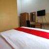 Отель RedDoorz Plus near Undip Tembalang, фото 3