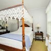 Отель Languedoc Inn & 3 Hussey St Guest House, фото 4