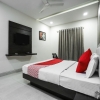 Отель OYO 2681 Hotel Madhuram palace, фото 16