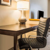 Отель Comfort Inn & Suites Waterloo - Cedar Falls, фото 5