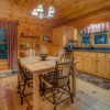 Отель Cherokee Creek by Escape to Blue Ridge, фото 7