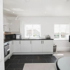 Отель NEW 2BD Pontact Flat in the Heart of Didcot, фото 20