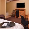 Отель Country Hearth Inn & Suites Edwardsville St. Louis, фото 4