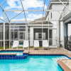 Отель Disney 8BR Vacation Home Theater Pool SPA, фото 25