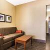 Отель Comfort Suites Effingham, фото 12
