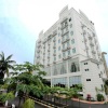 Отель Crown Garden Hotel, фото 1