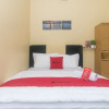 Отель RedDoorz Syariah near Stasiun Madiun, фото 5