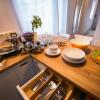 Отель Sunny and compact apartment, фото 4
