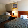 Отель Days Inn by Wyndham West Branch Iowa City Area, фото 16