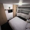 Отель 5- bed gem in Barnet, Short let Luxury Awaits, фото 4