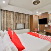 Отель OYO 16086 Hotel Moris Banquets, фото 11