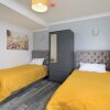 Отель Flat 6 - Apartment for 4 in Town Centre, фото 6