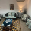 Отель One Bedroom Apartment City Views Local to Airport, фото 12