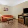 Отель Econo Lodge Inn & Suites Fairgrounds, фото 15