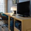 Отель La Quinta Inn & Suites by Wyndham White Plains - Elmsford, фото 20