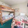 Отель Bear Mountain Escape Condo, фото 32