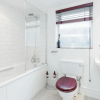 Отель Bright Welcoming Apartment With Terrace, Fulham 3 bed, фото 7