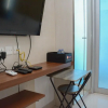 Отель Nice And Comfy Studio Apartment Capitol Park Residence, фото 8