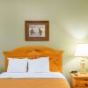 Отель Econo Lodge Inn & Suites, фото 4