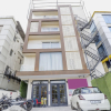 Отель Vaccinated Staff- OYO Townhouse 387 Grand Vista Koramangala, фото 3