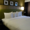 Отель Country Inn & Suites by Radisson, Burlington (Elon), NC, фото 25