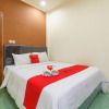 Отель RedDoorz near Sukajadi, фото 3