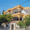 Отель Five-Bedroom Holiday Home in Rovanjska, фото 1