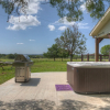 Отель New! Stunning Ranch on 33 Acres W/hottubs&fire-pit, фото 25