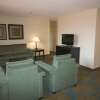 Отель La Quinta Inn & Suites by Wyndham St. Pete-Clearwater Airpt, фото 7