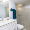 Отель Shores Club 606 - Two Bedroom Condo, фото 9