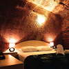 Отель The Lookout Cave Underground Motel, фото 5
