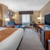 Отель Comfort Suites Terre Haute University Area, фото 37