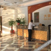 Отель Wuhua Dadi Hotel, фото 2