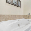 Отель Silver Dollar Hideaway in Stonebridge Community, фото 9