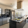 Отель Beachcomber by Avantstay Elegant Modern Estate w/ Pool, Hot Tub & Outdoor Dining!, фото 8