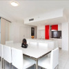 Отель Panoramic Views at Sub Penthouse Apt, фото 1