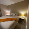 Отель Charming 4-bed House in Winchester,free Parking, фото 5