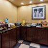 Отель Hampton Inn Somerset, фото 31
