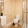 Отель Stayzo Stylish Accommodation in Southampton 10, фото 8