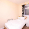 Отель Cosy 2BD Flat Lincoln City Centre Sleeps 3, фото 11