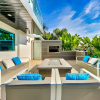 Отель Hollywood Estate with Stunning Views, фото 23