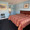 Отель Deluxe Inn LA, фото 3