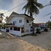 Отель OYO 502 Roberto's Resort, фото 15