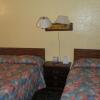 Отель Shore Winds Motel, фото 3