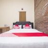Отель OYO 952 Annisa Syariah Guest House, фото 8